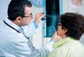 Doctor for Back Pain Treatment in Thane